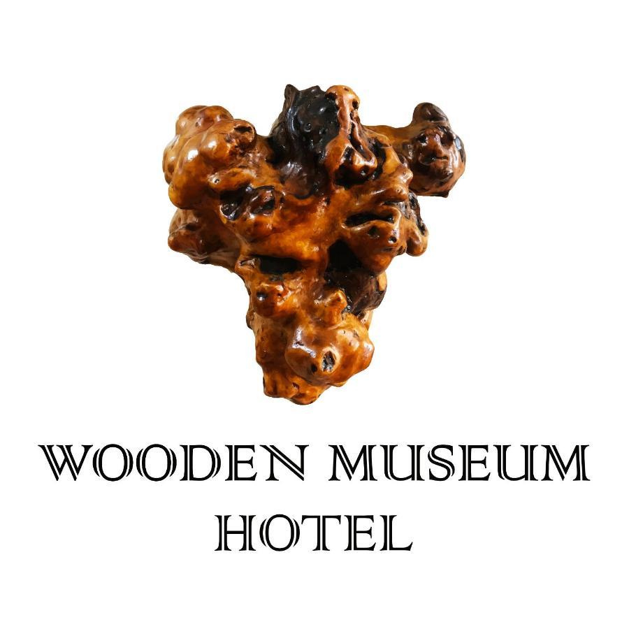 Wooden Museum Hotell Kutaisi Exteriör bild