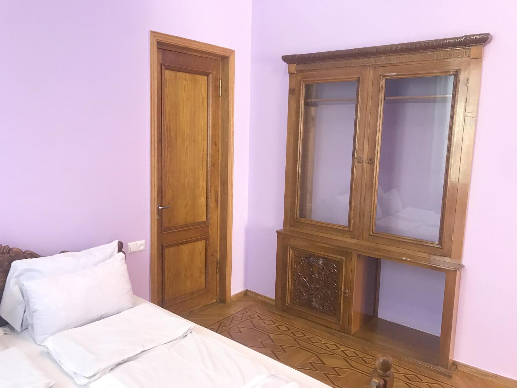 Wooden Museum Hotell Kutaisi Rum bild