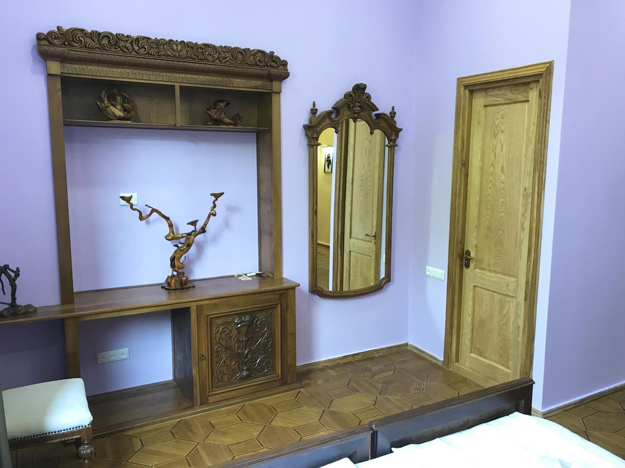 Wooden Museum Hotell Kutaisi Rum bild